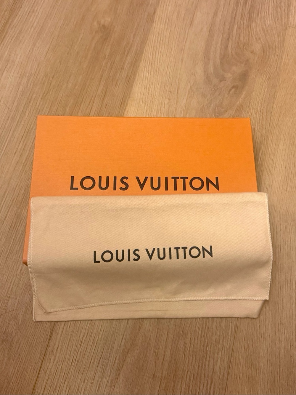 Authentic Louis Vuitton Beige Dust Pouch with Orange Box